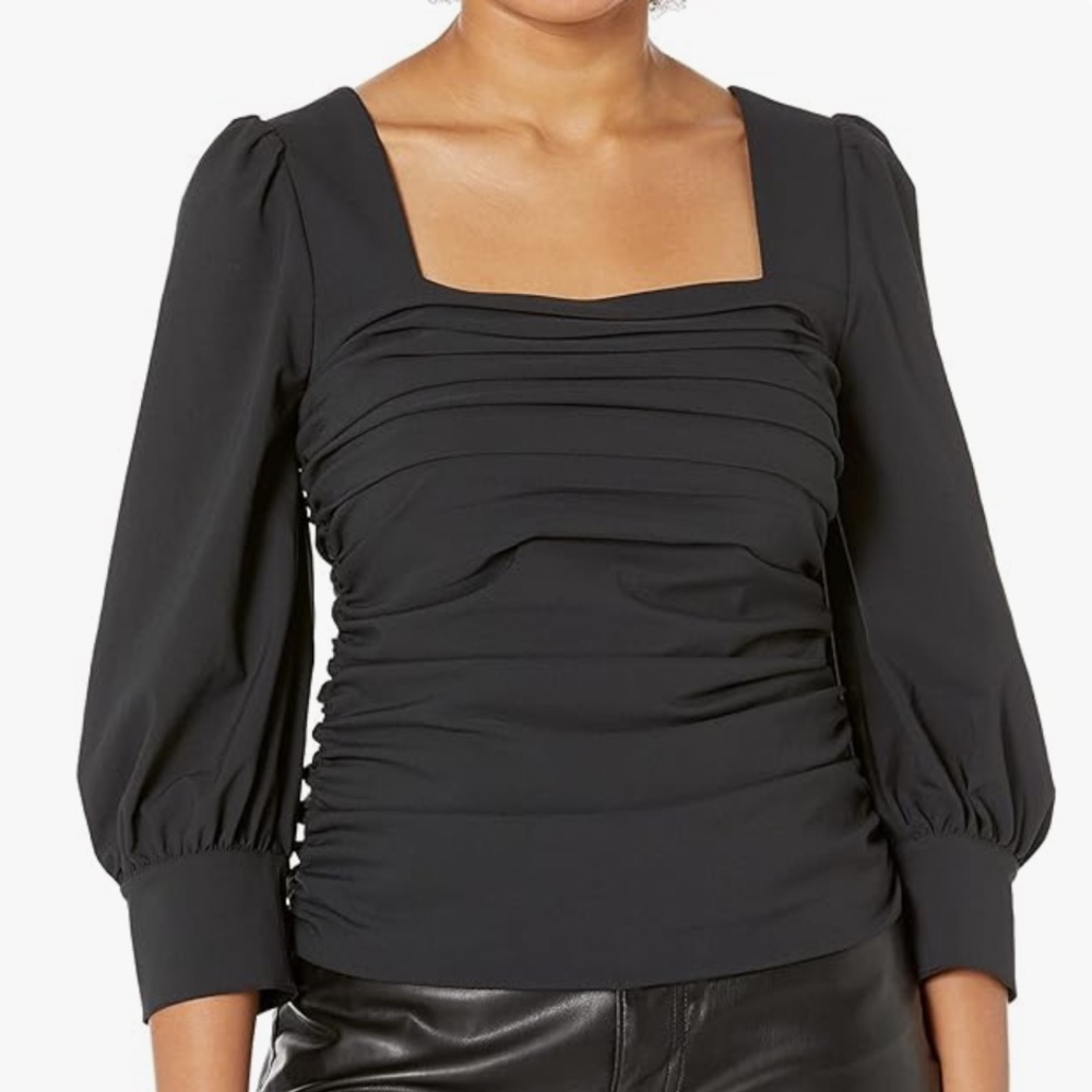 Cinq á Sept Karol Top in black size L. NWT